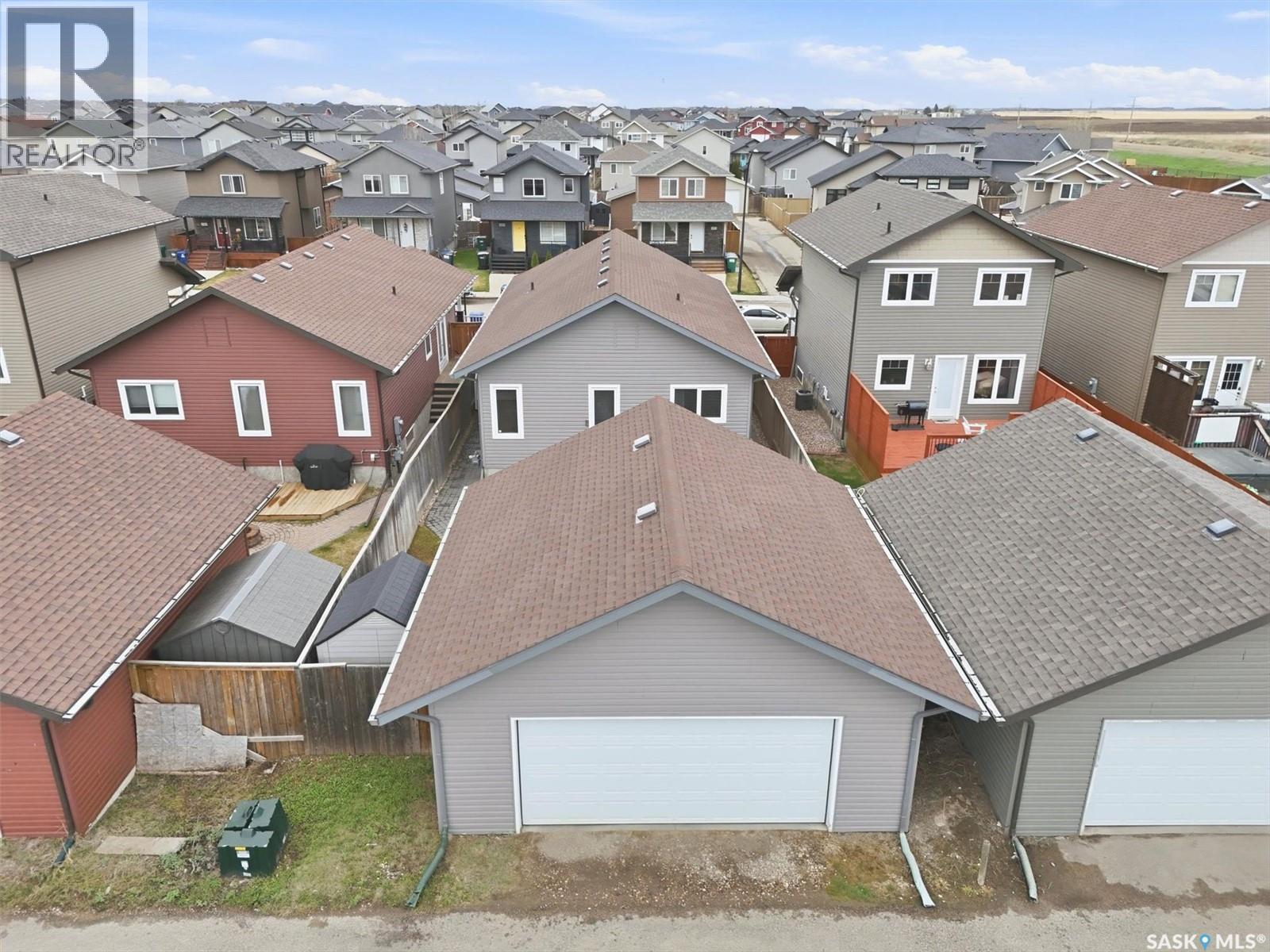 234 Klassen Crescent, Saskatoon, SK - Outdoor With Exterior