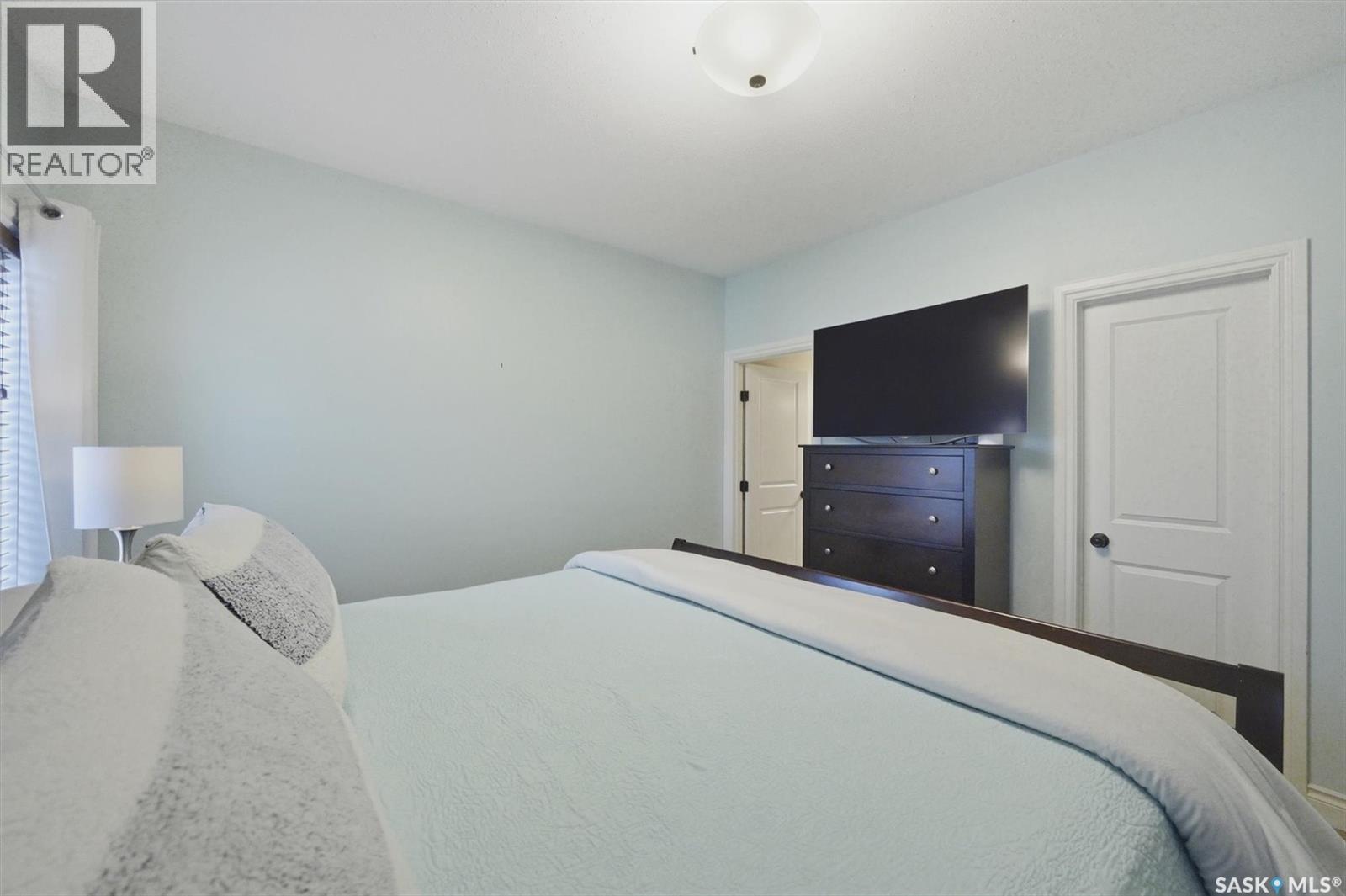 234 Klassen Crescent, Saskatoon, SK