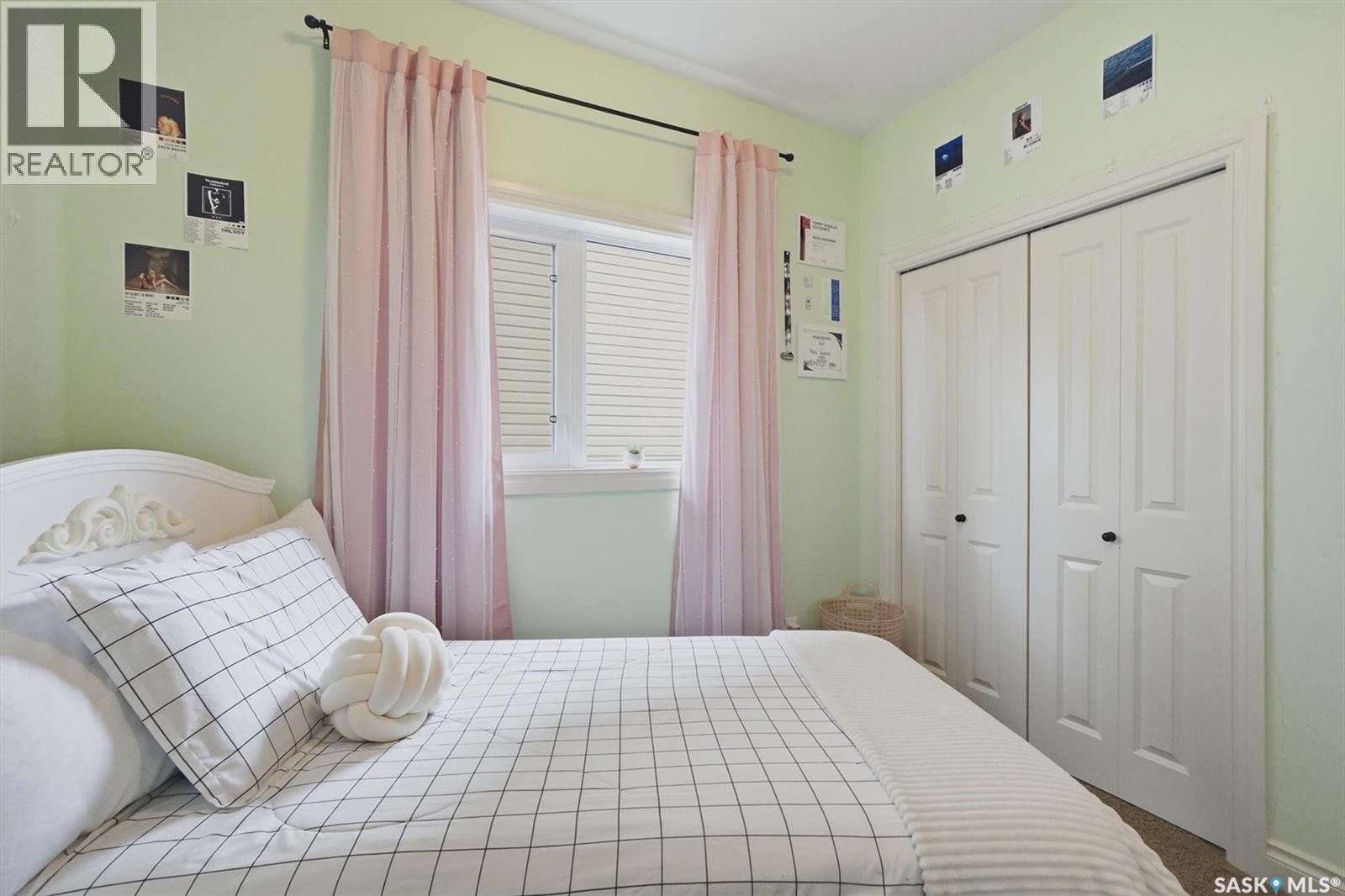 234 Klassen Crescent, Saskatoon, SK