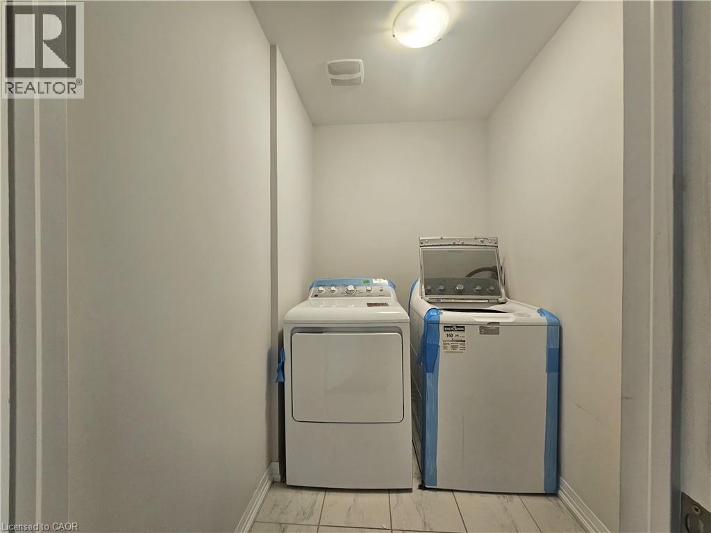 109 Freedom Crescent, Hamilton, ON
