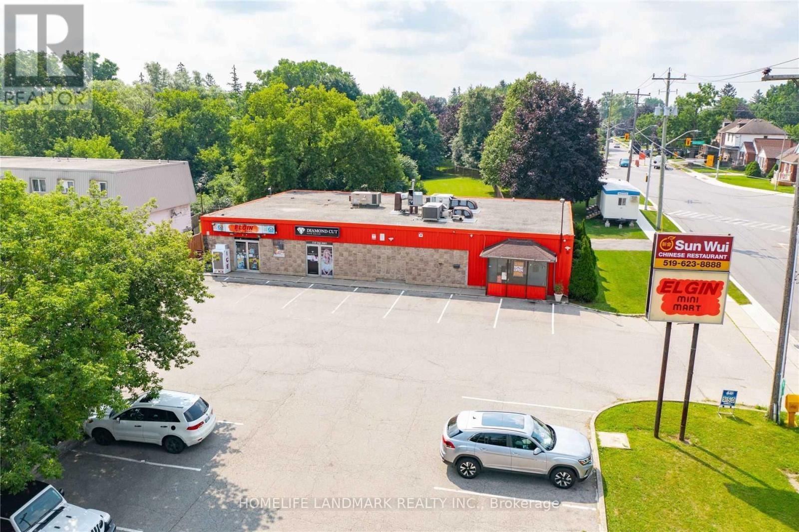 79 Elgin Street N, Cambridge, ON