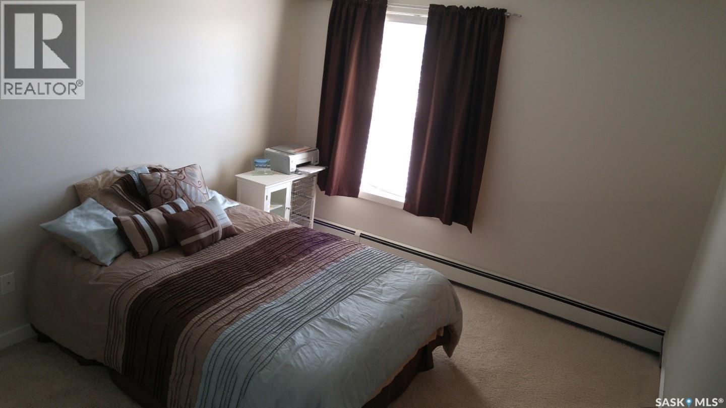207 211 Ledingham Street, Saskatoon, SK - Indoor Photo Showing Bedroom