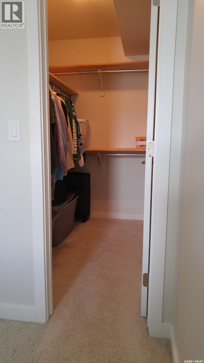 207 211 Ledingham Street, Saskatoon, SK - Indoor With Storage