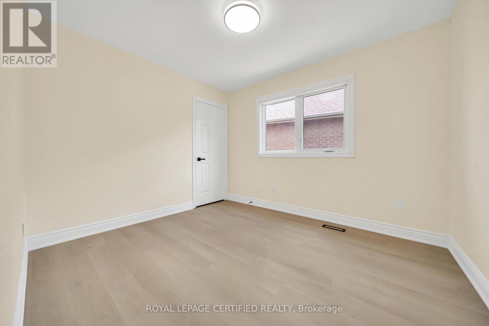 5016 Natkarni Crescent, Mississauga, ON - Indoor Photo Showing Other Room