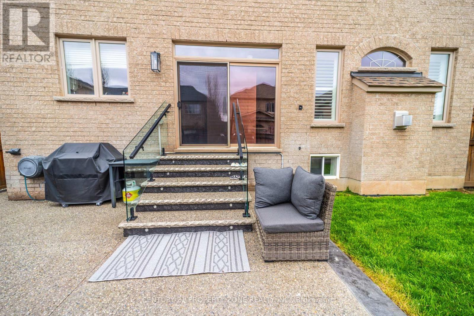 62 Impulse Circle, Brampton, ON - Outdoor