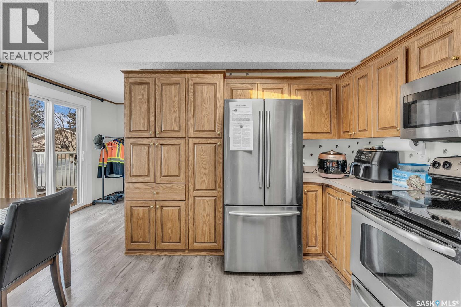208 Tyvan Street, Francis, SK