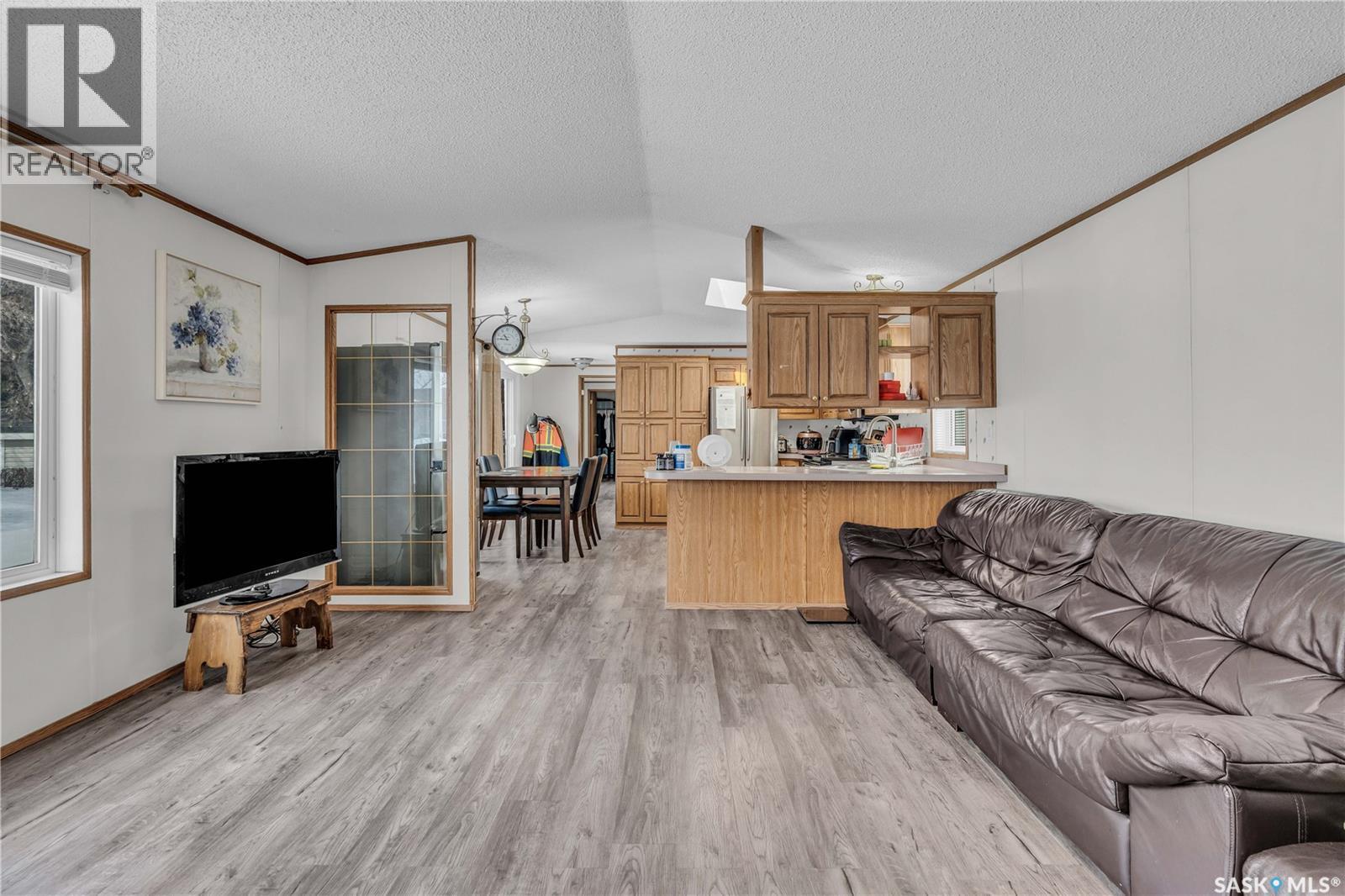208 Tyvan Street, Francis, SK