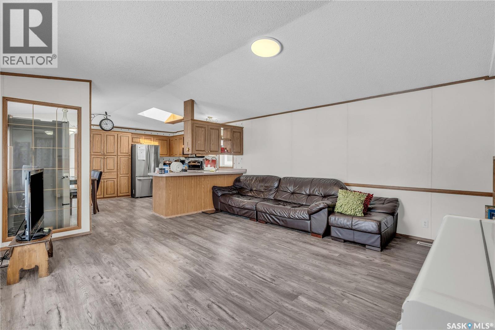 208 Tyvan Street, Francis, SK