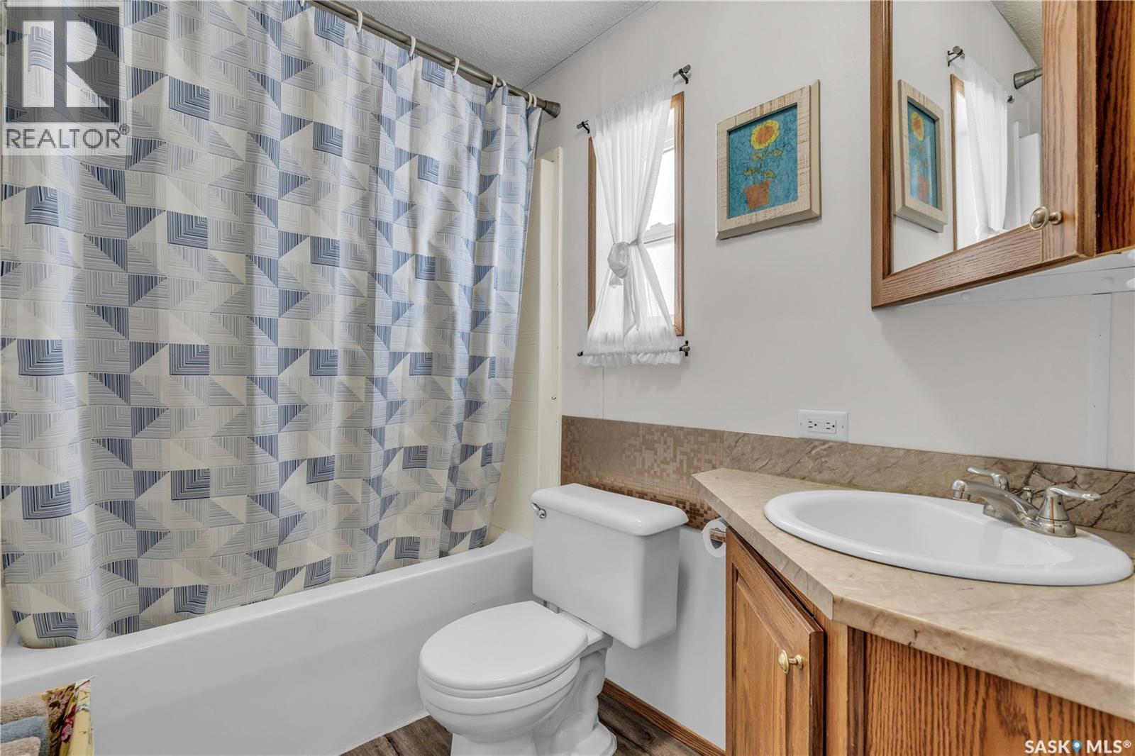 208 Tyvan Street, Francis, SK