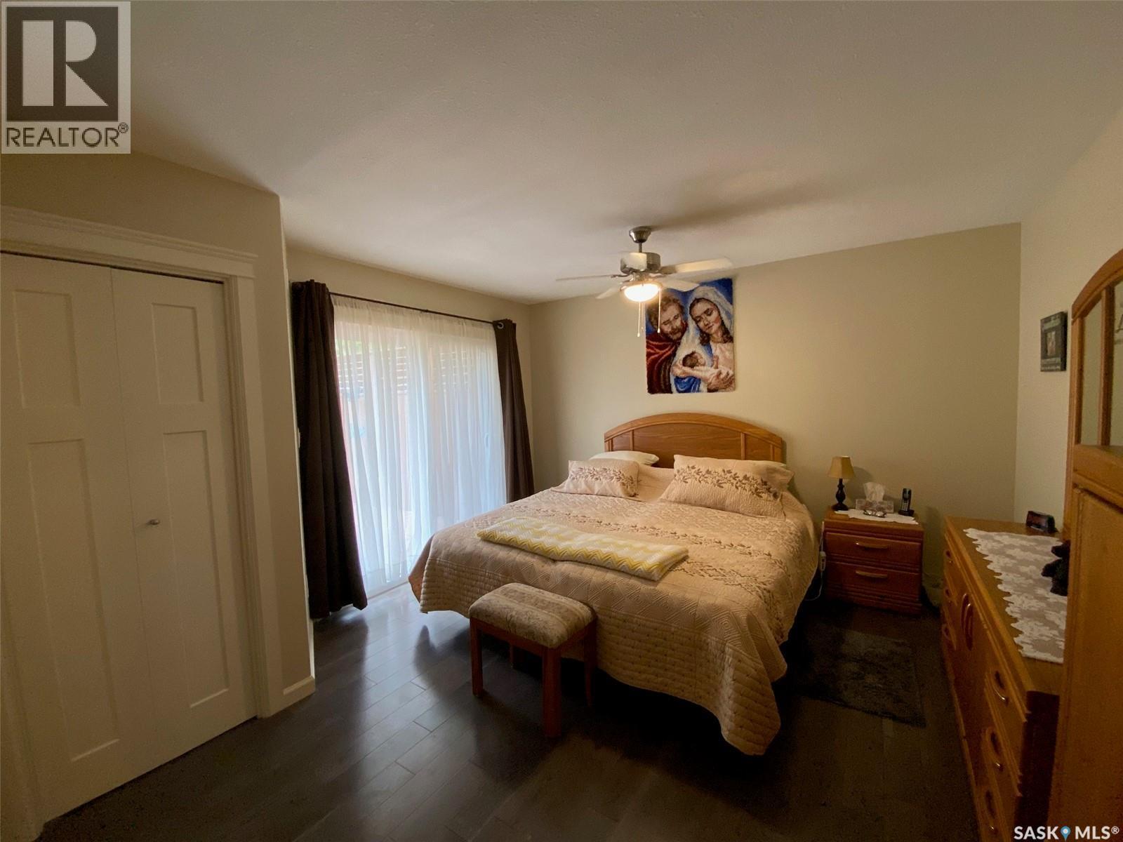 536 Stanley Street, Esterhazy, SK - Indoor Photo Showing Bedroom