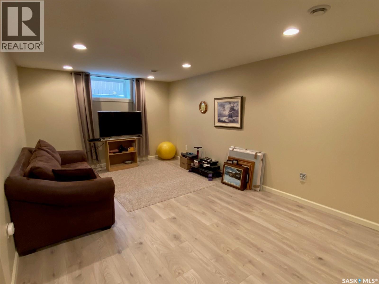 536 Stanley Street, Esterhazy, SK - Indoor Photo Showing Basement