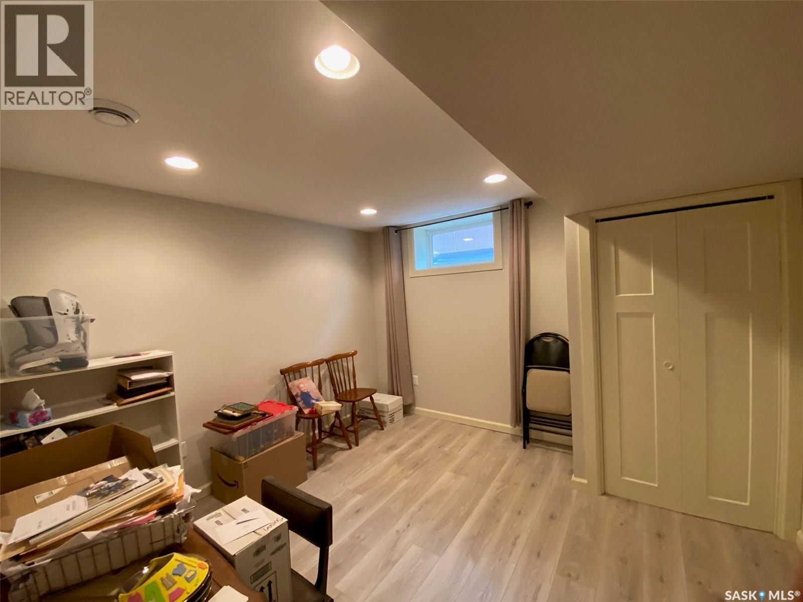 536 Stanley Street, Esterhazy, SK - Indoor