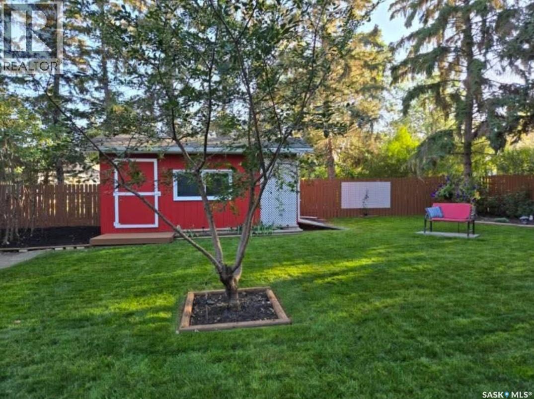 536 Stanley Street, Esterhazy, SK - Outdoor