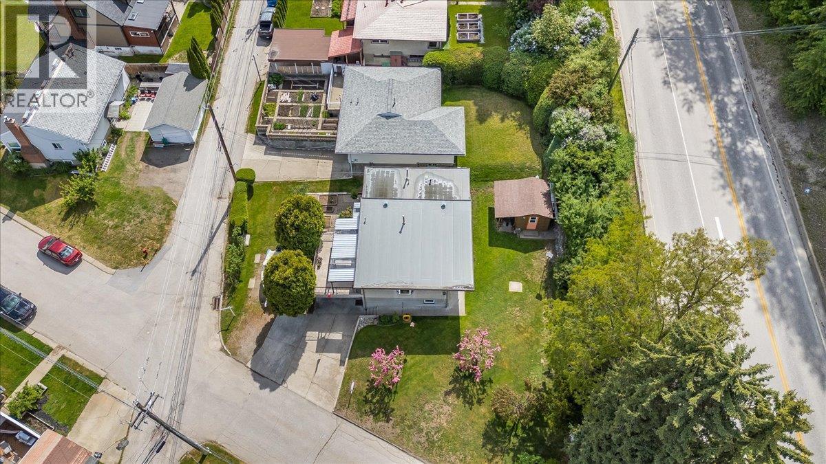 602 Schofield Highway, Warfield, BC - Outdoor With View