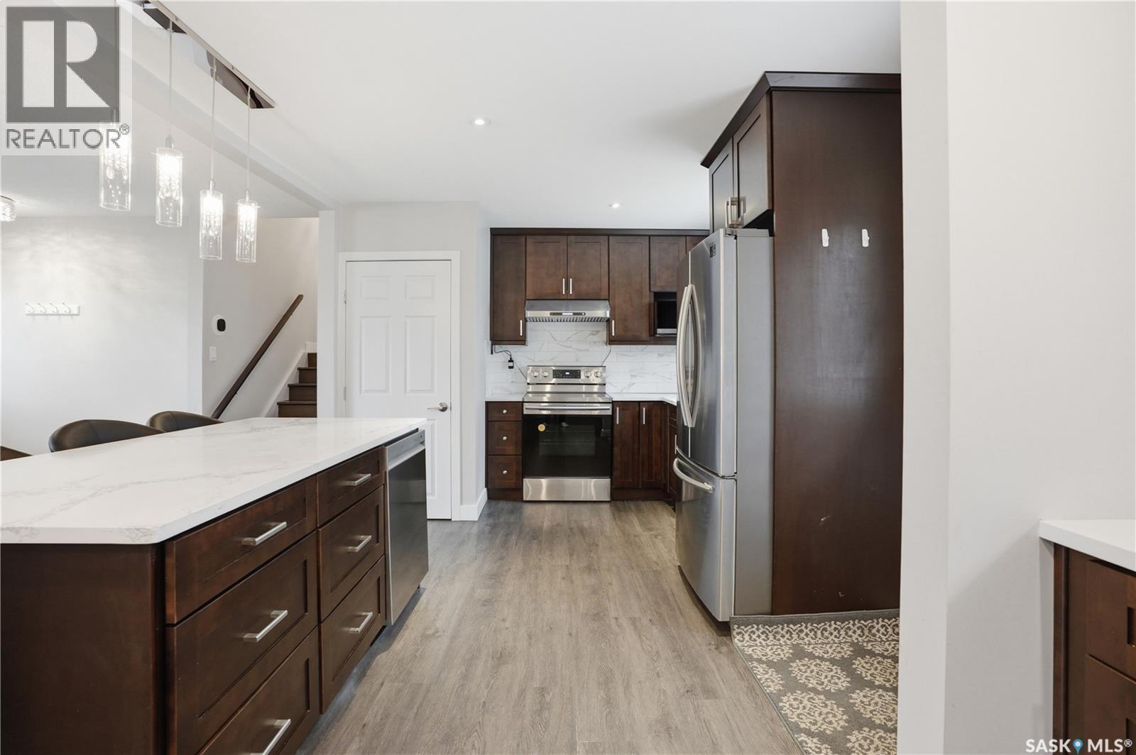 2305 Taylor Street E, Saskatoon, SK - Indoor Photo Showing Kitchen