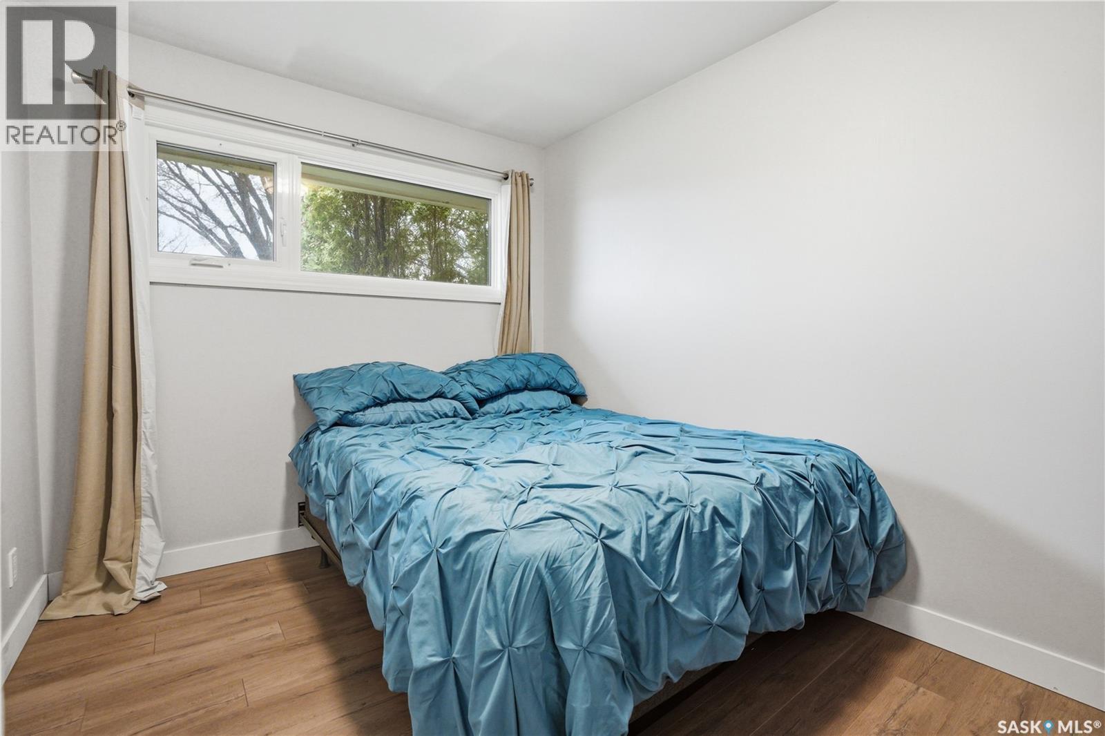 2305 Taylor Street E, Saskatoon, SK - Indoor Photo Showing Bedroom