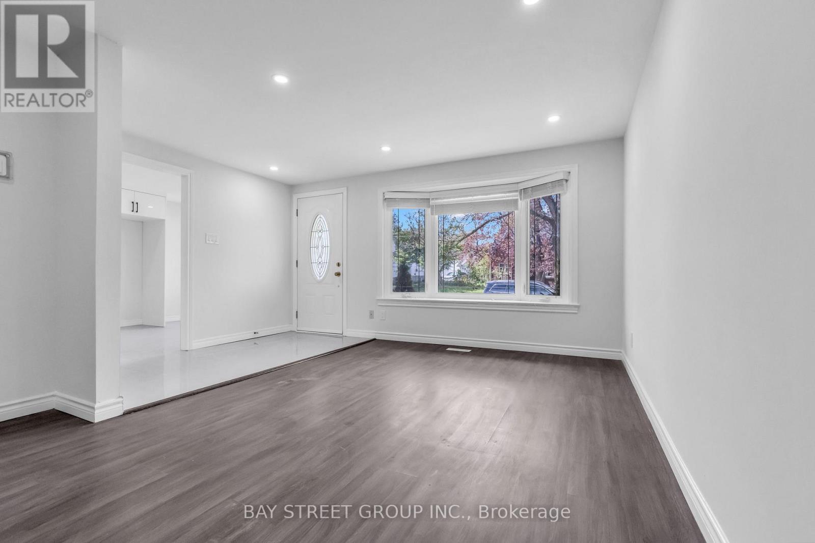 66 Amos Avenue, Waterloo, ON - Indoor Photo Showing Other Room