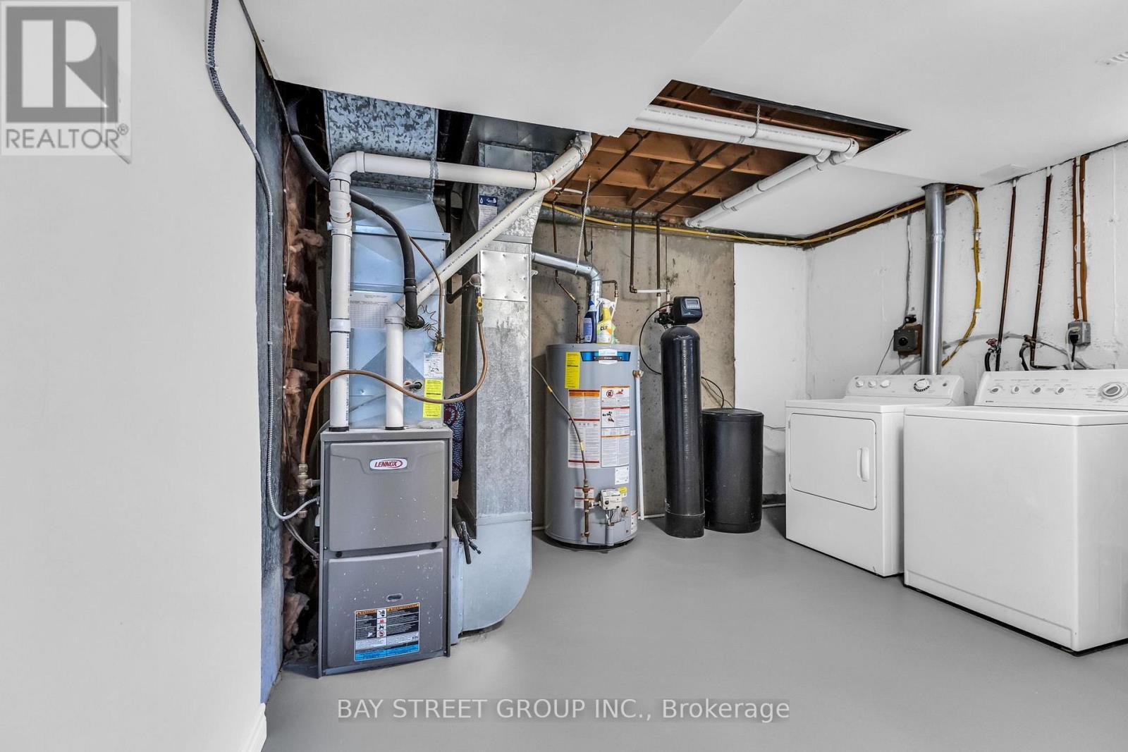 66 Amos Avenue, Waterloo, ON - Indoor Photo Showing Laundry Room