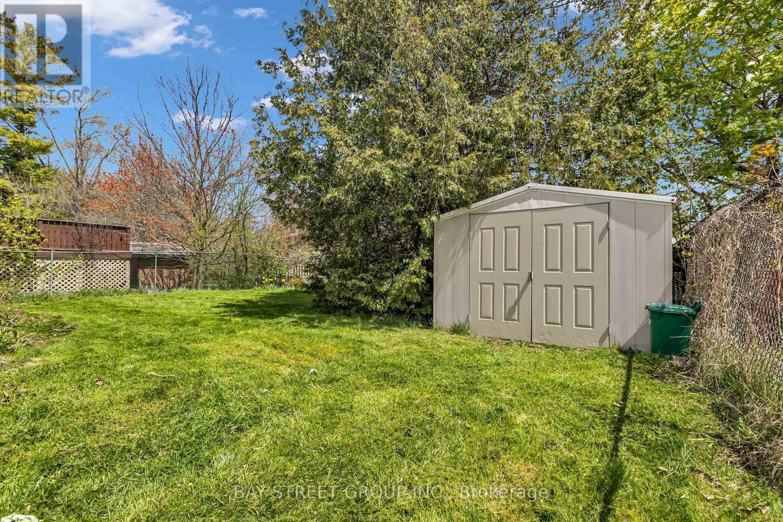 66 Amos Avenue, Waterloo, ON - Outdoor