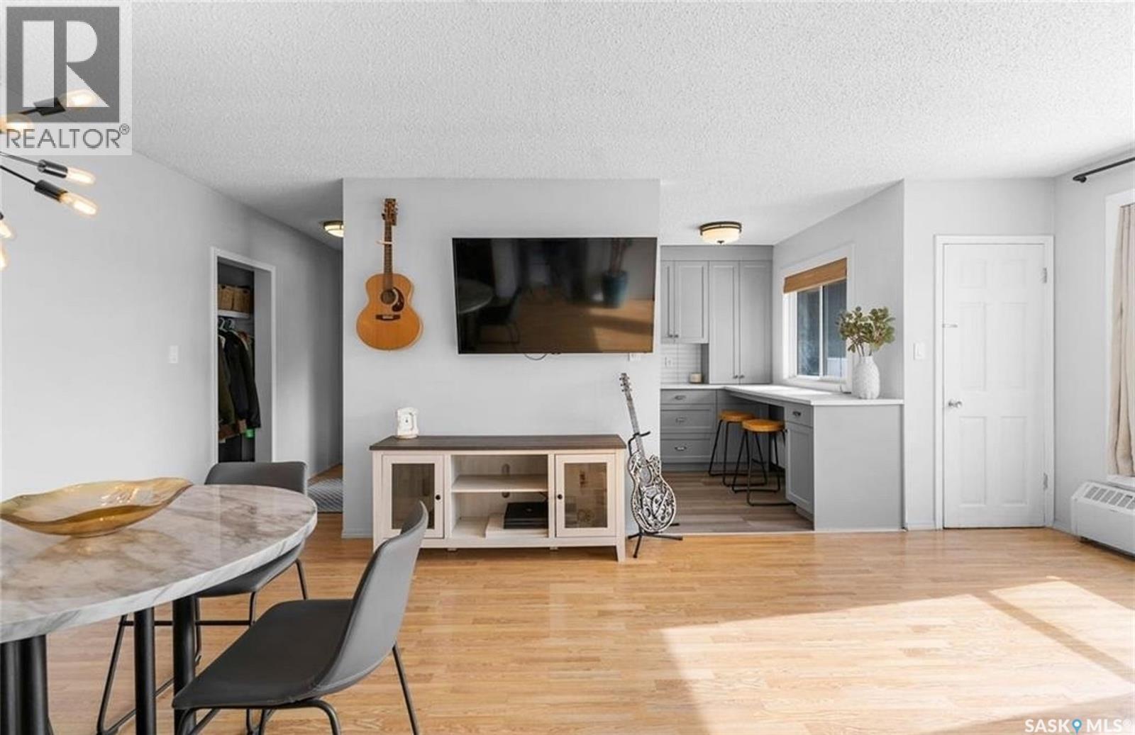 9 605 Wilson Crescent, Saskatoon, SK - Indoor Photo Showing Dining Room
