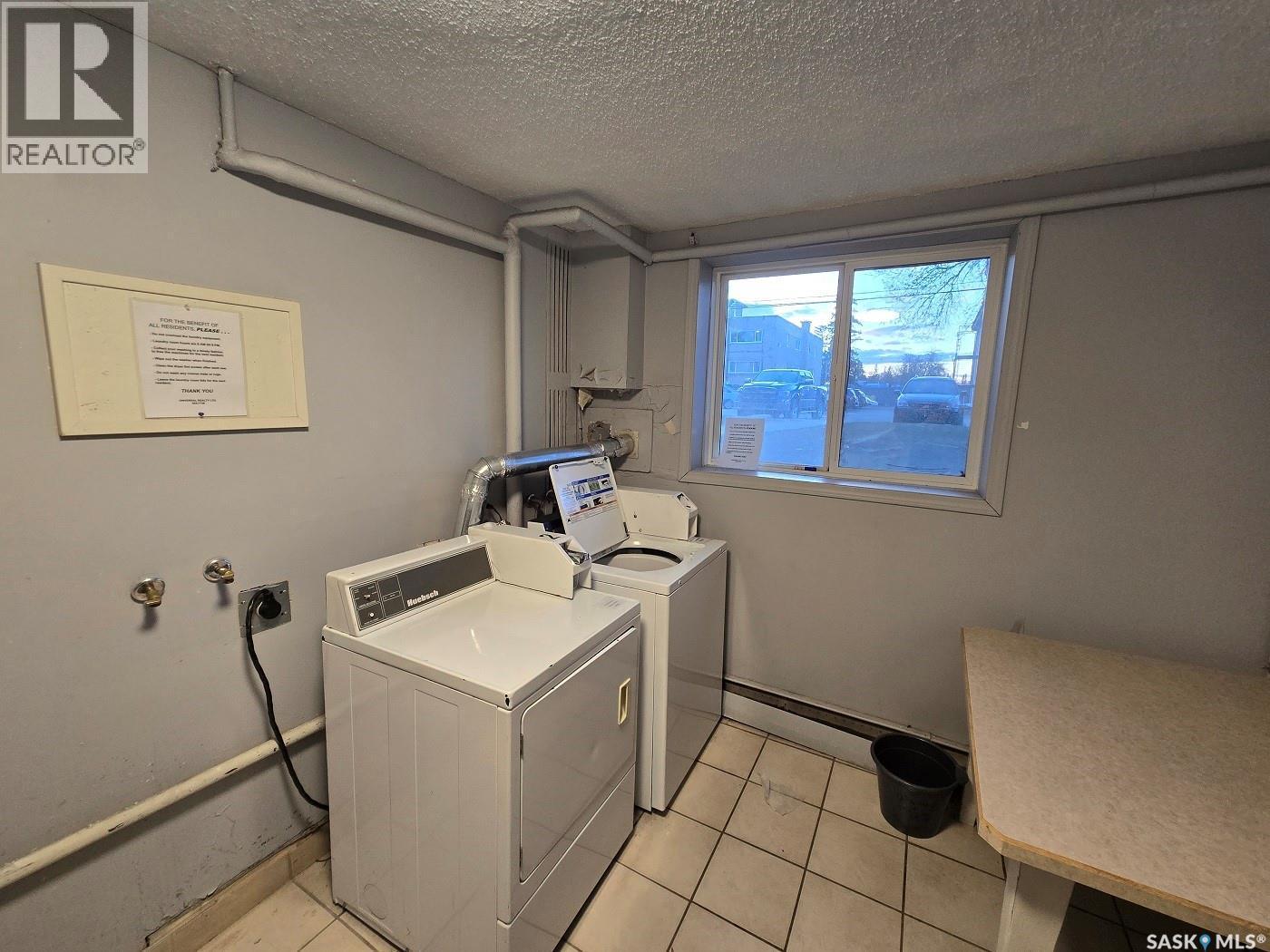 9 605 Wilson Crescent, Saskatoon, SK - Indoor Photo Showing Laundry Room