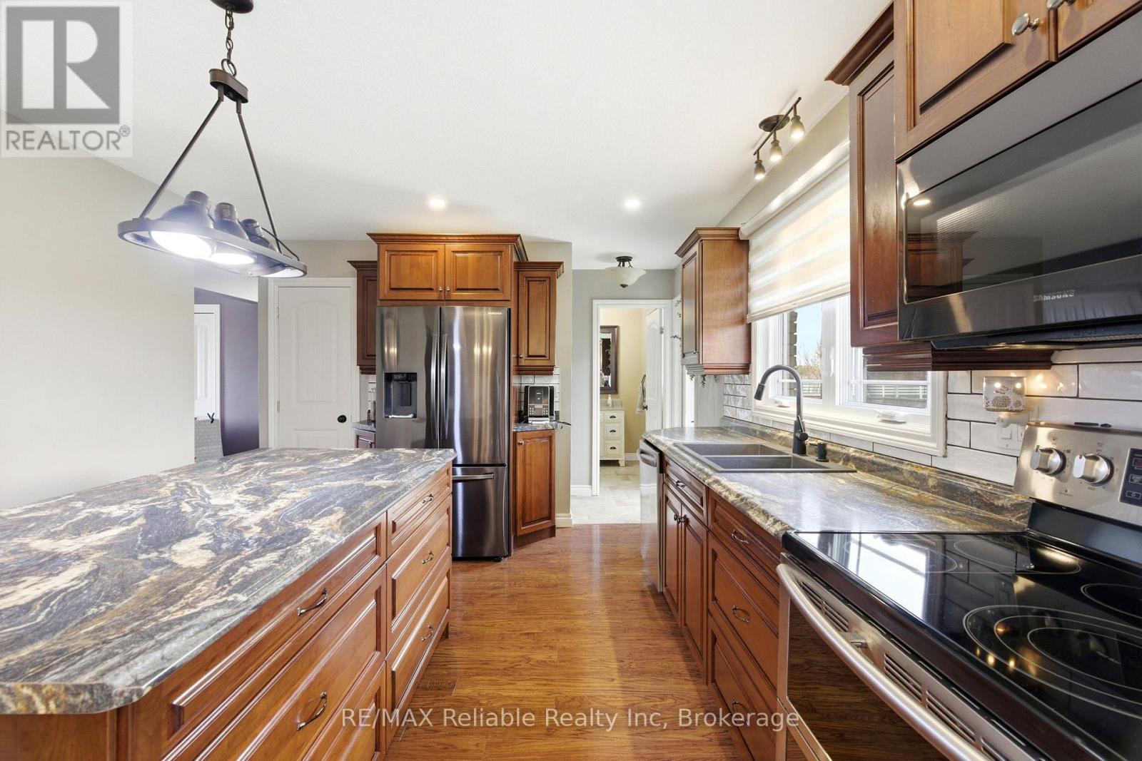 79474 Bluewater Highway, Central Huron (Goderich), ON