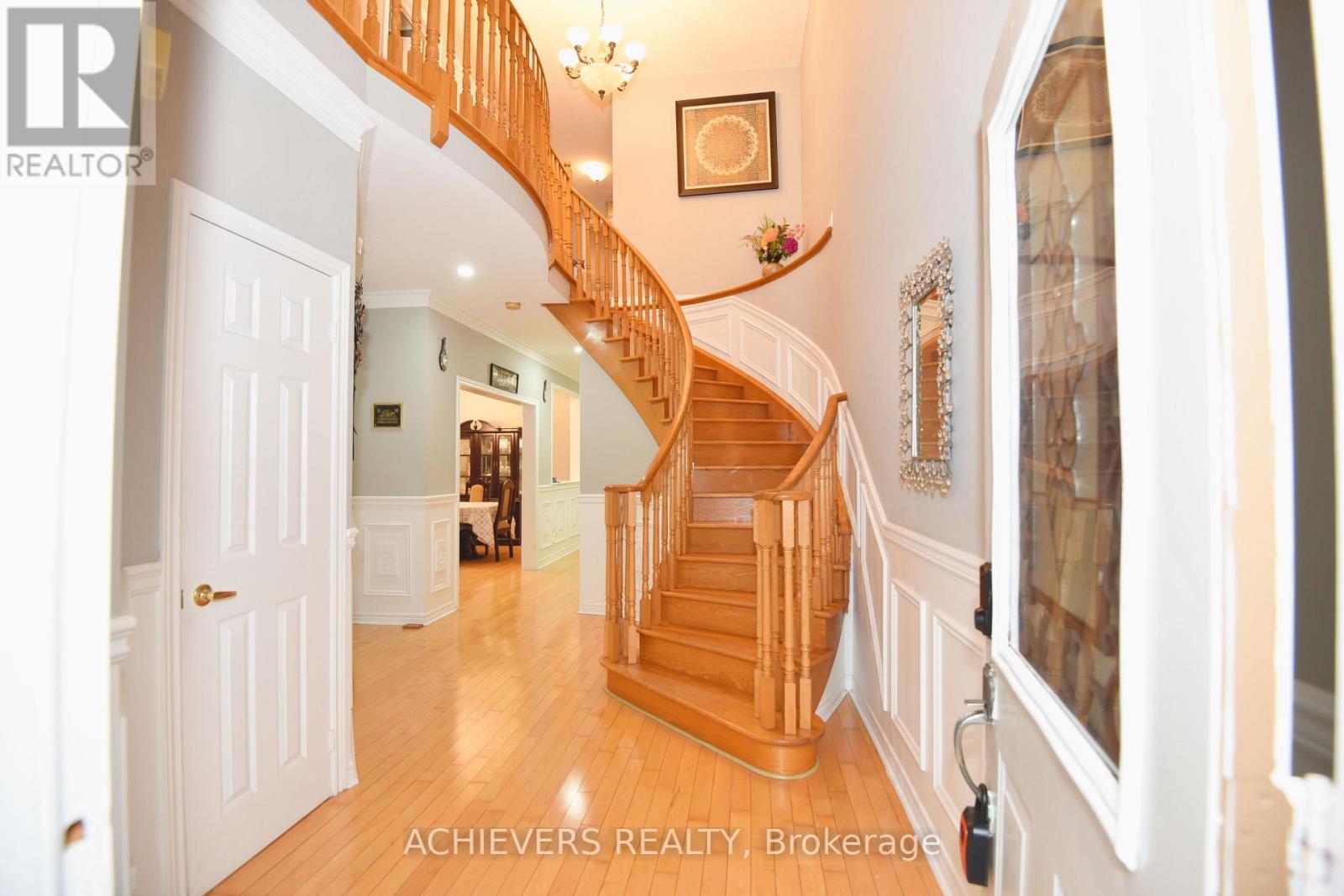 521 Navigator Drive, Mississauga, ON - Indoor Photo Showing Other Room