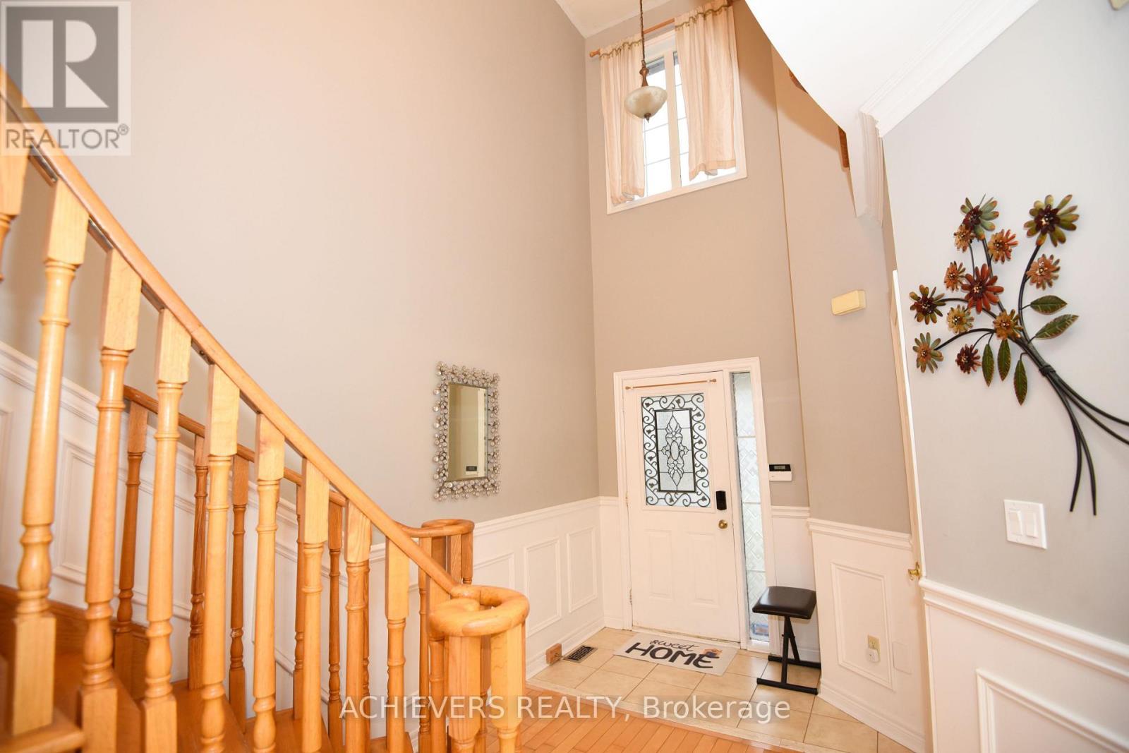 521 Navigator Drive, Mississauga, ON - Indoor Photo Showing Other Room