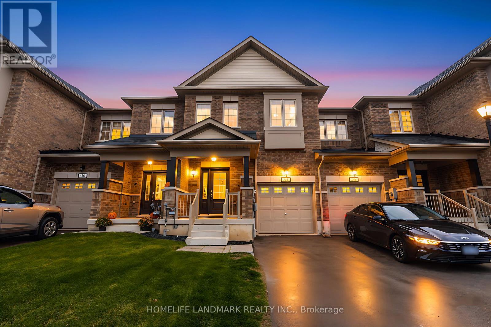 21 Sapphire Way, Thorold, ON - Outdoor With Facade