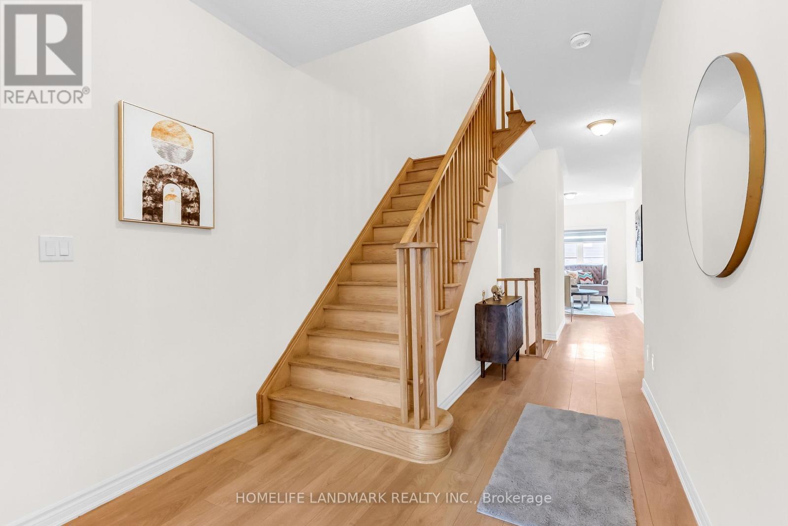 21 Sapphire Way, Thorold, ON - Indoor Photo Showing Other Room