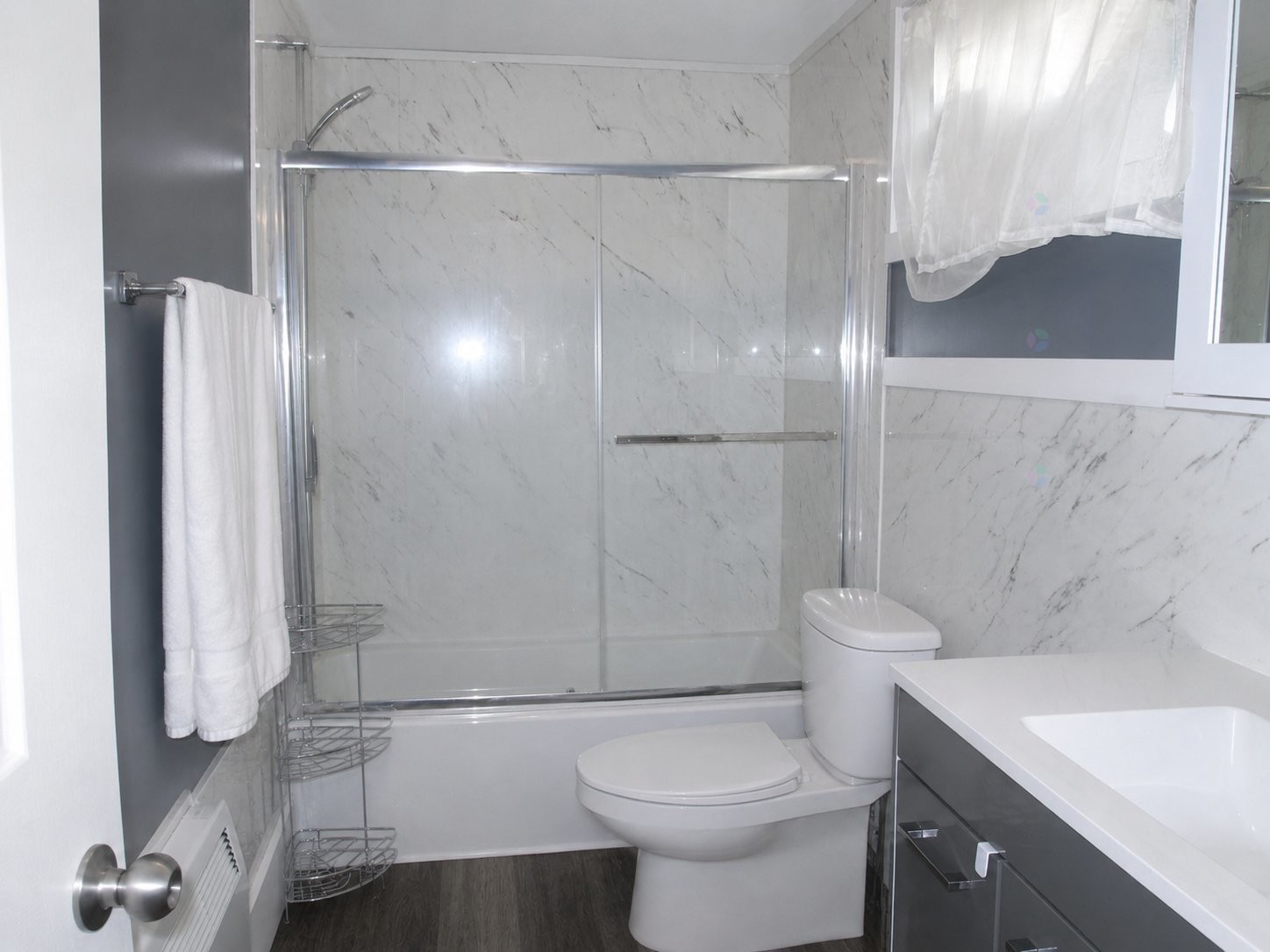 Salle de bains - 450 - 450B Rue Melançon, Saint-Jérôme, QC - Indoor Photo Showing Bathroom