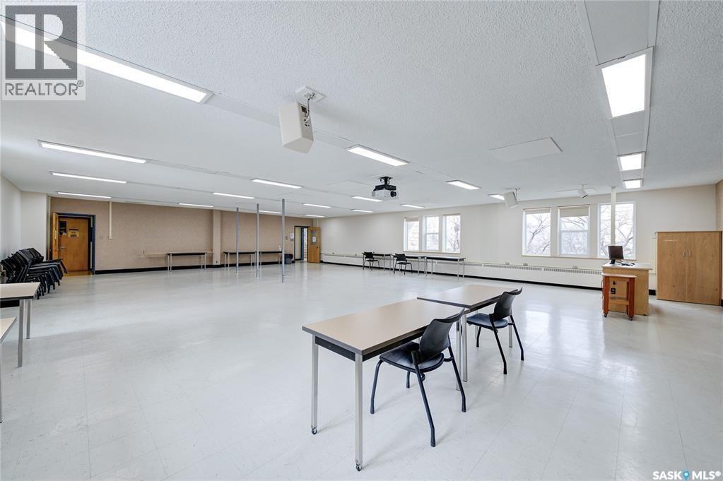 1121 College Drive, Saskatoon, SK