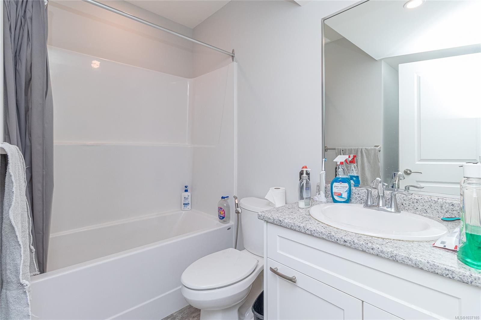 3205 Douglas St, Chemainus, BC