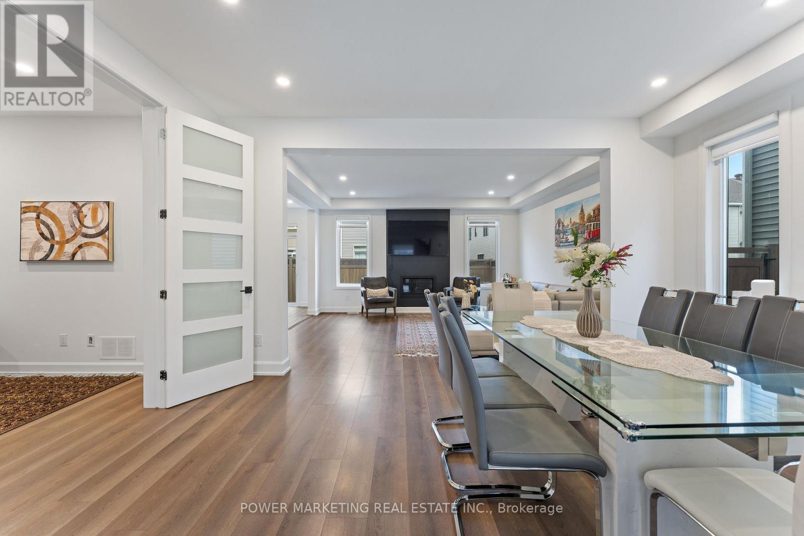 159 Celestial Grove, Ottawa, ON - Indoor Photo Showing Dining Room