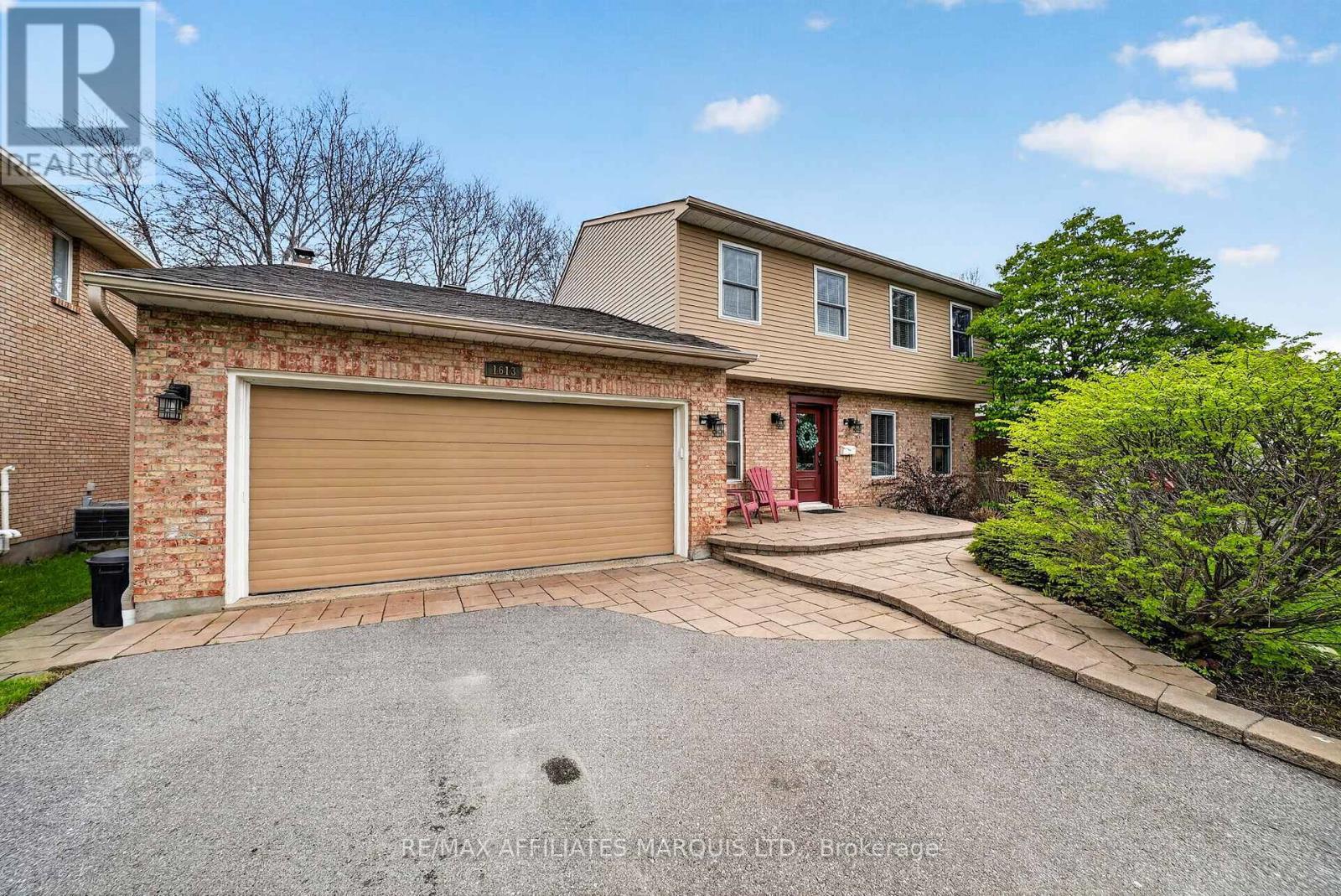 1613 Blakely Drive, Cornwall, ON - Outdoor