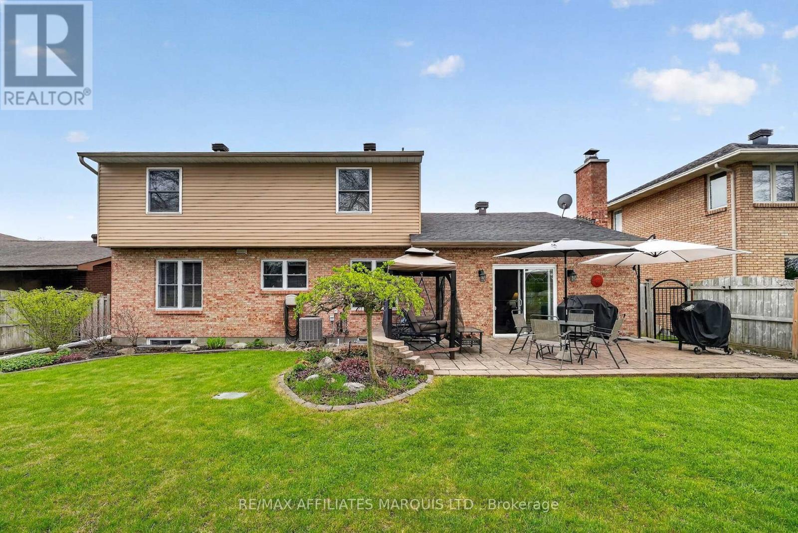 1613 Blakely Drive, Cornwall, ON - Outdoor With Exterior