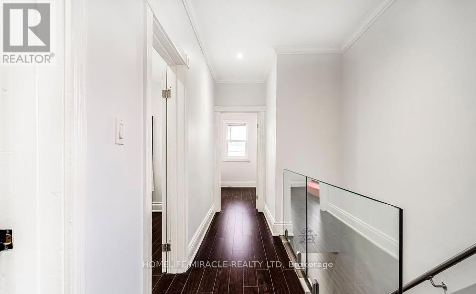 88 Niagara Street, Hamilton, ON - Indoor Photo Showing Other Room