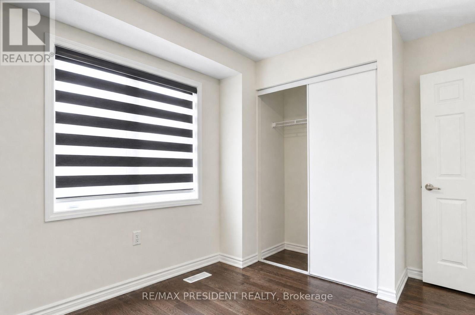 34 Eberly Woods Drive, Caledon, ON - Indoor Photo Showing Other Room