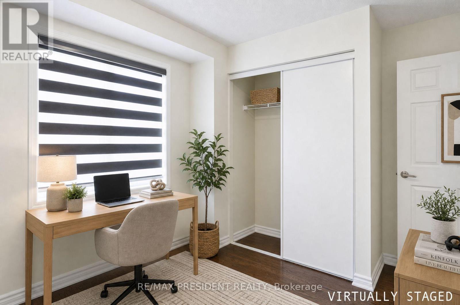 34 Eberly Woods Drive, Caledon, ON - Indoor Photo Showing Office
