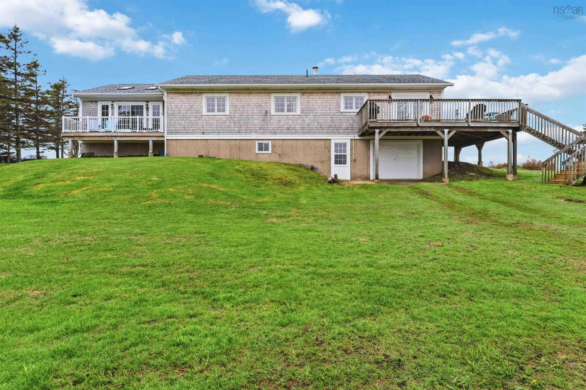 63 Chemin Dixon Road, Grosses Coques, NS