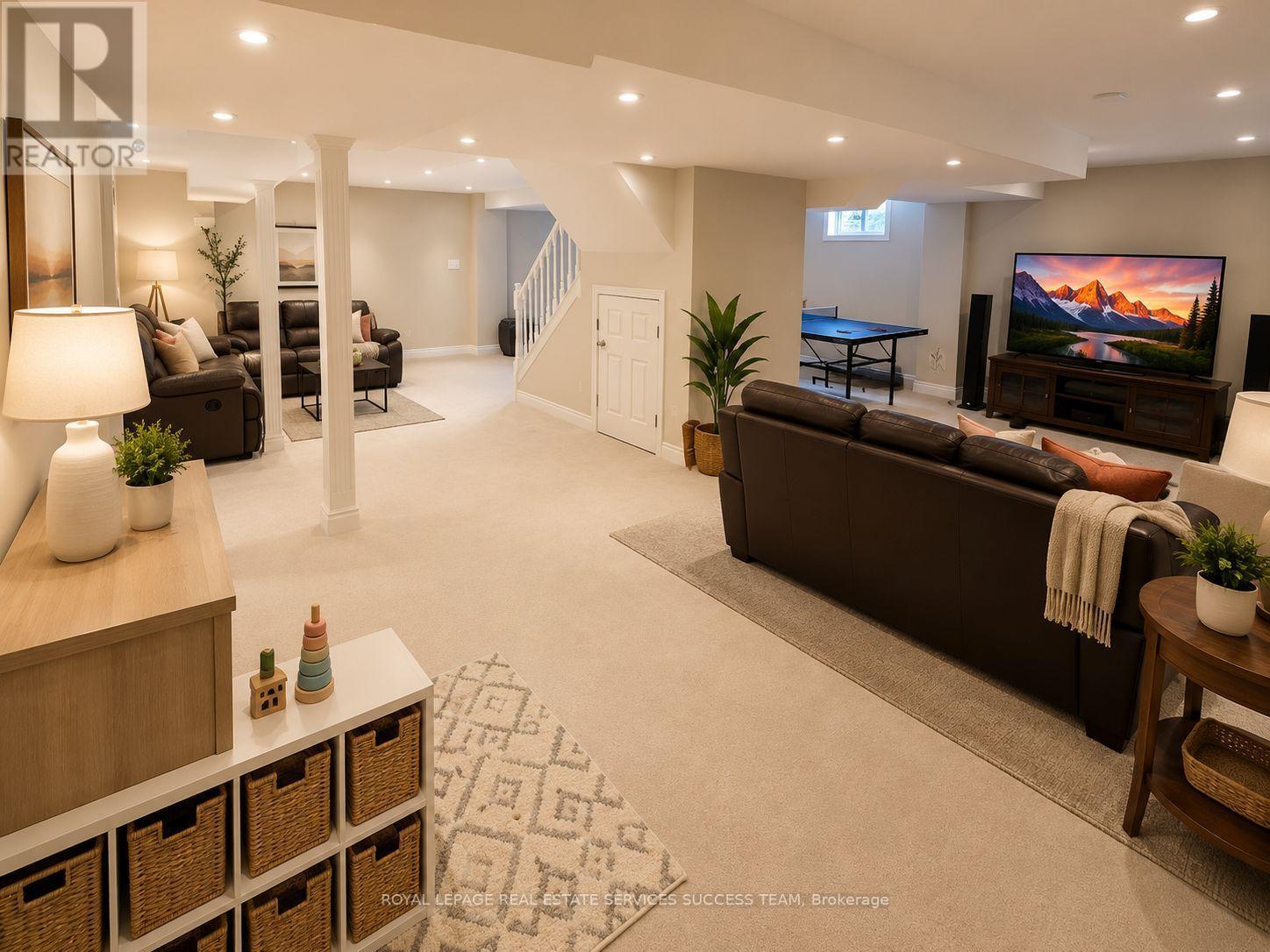 2360 Credit Valley Road, Mississauga, ON - Indoor