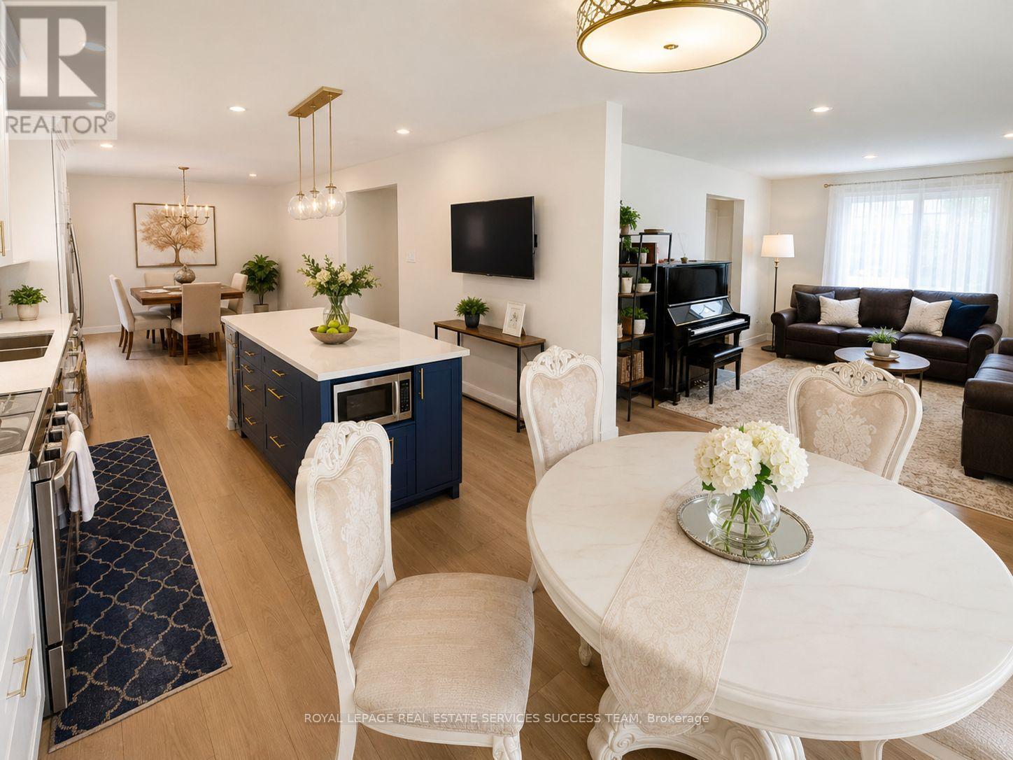 2360 Credit Valley Road, Mississauga, ON - Indoor Photo Showing Other Room