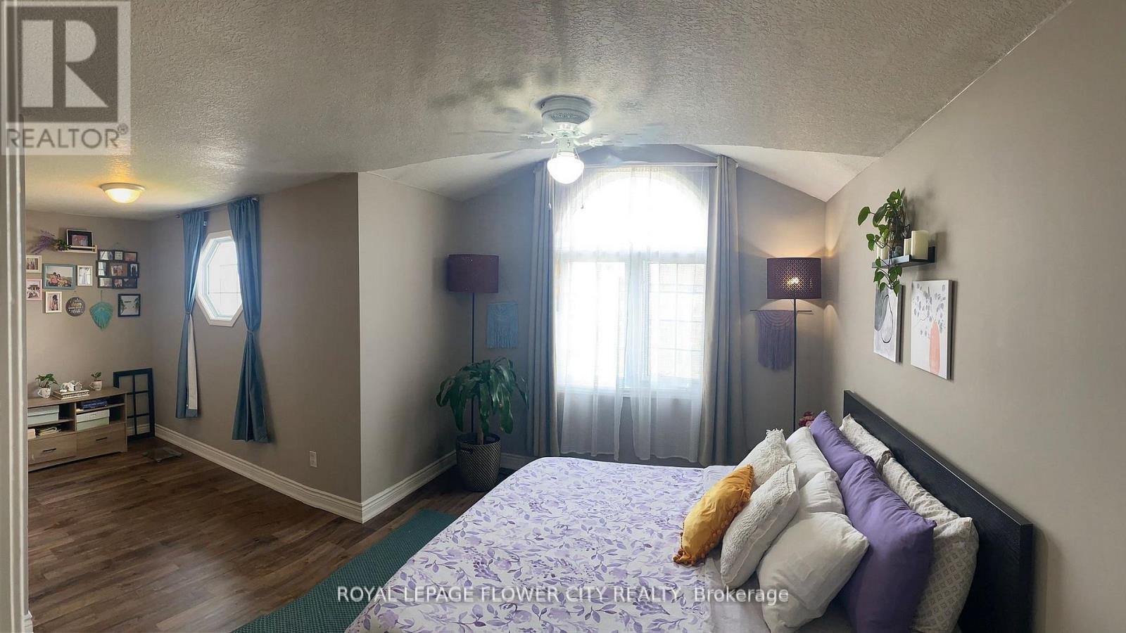 99 Windflower Drive, Kitchener, ON - Indoor Photo Showing Bedroom