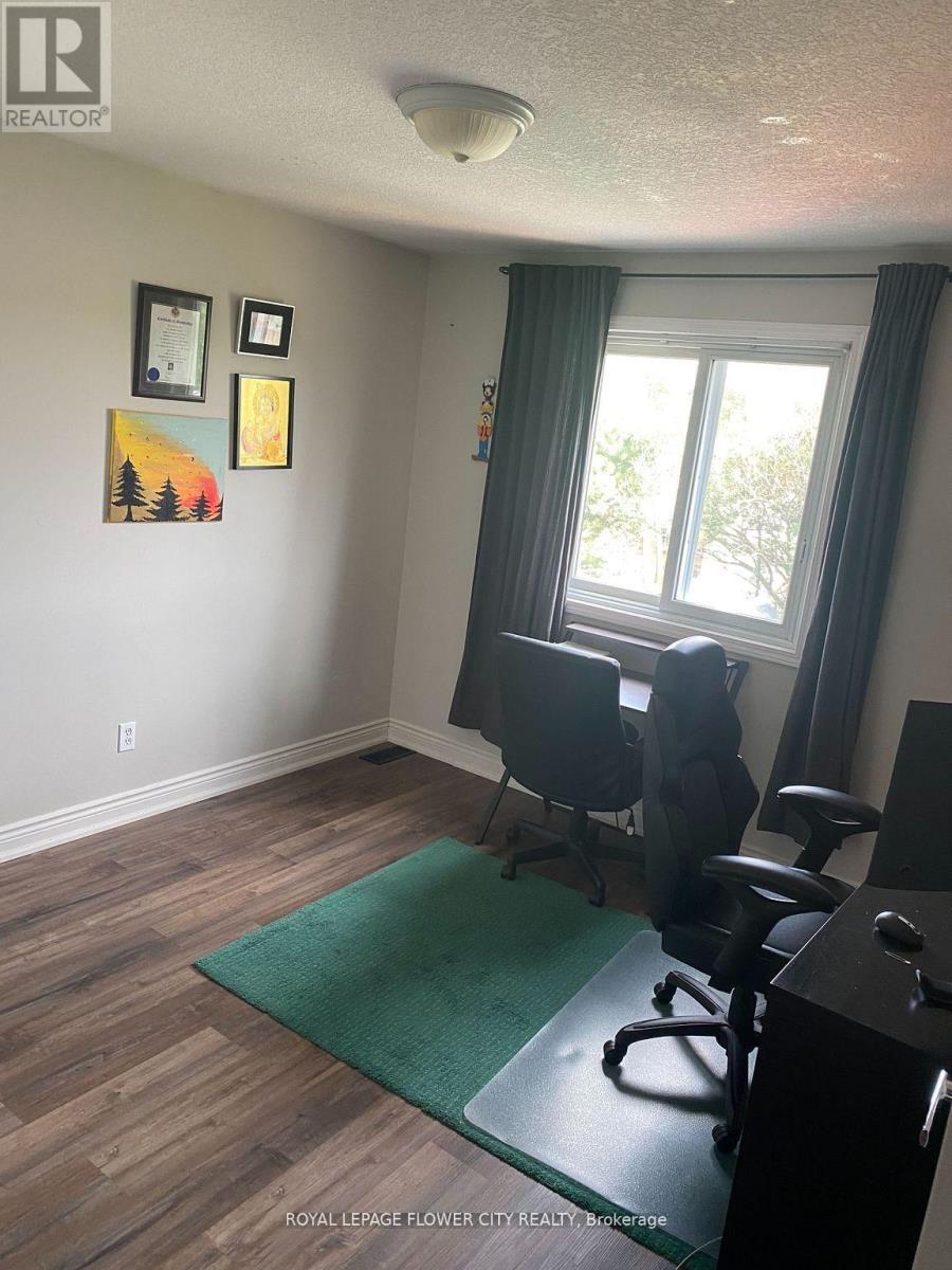 99 Windflower Drive, Kitchener, ON - Indoor Photo Showing Other Room