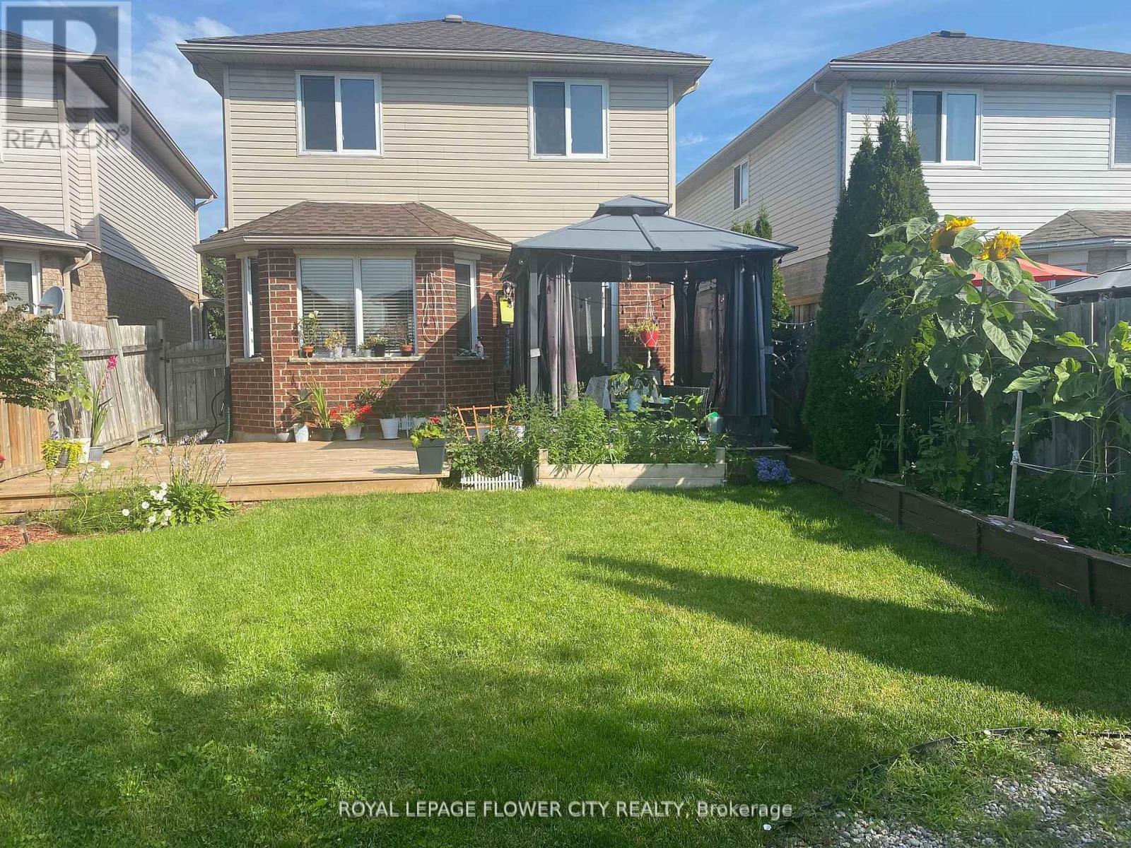 99 Windflower Drive, Kitchener, ON - Outdoor