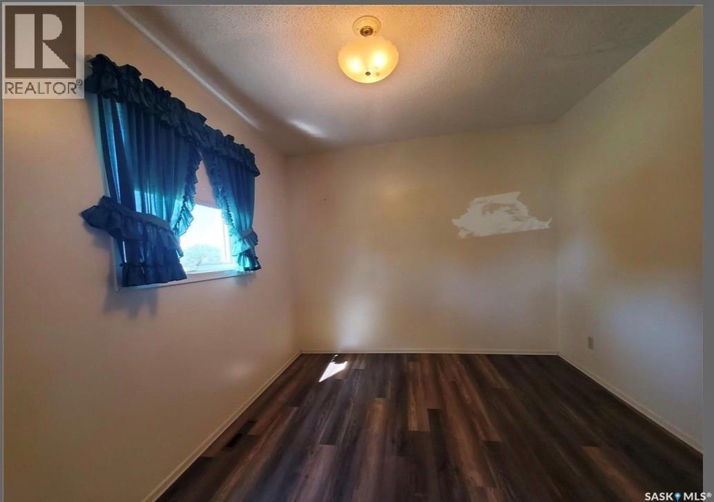 130575 5 Highway, Runnymede, SK - Indoor Photo Showing Other Room