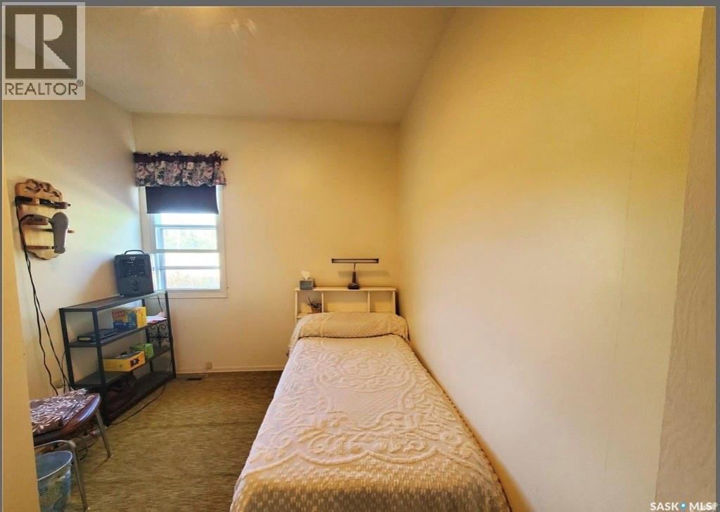130575 5 Highway, Runnymede, SK - Indoor Photo Showing Bedroom
