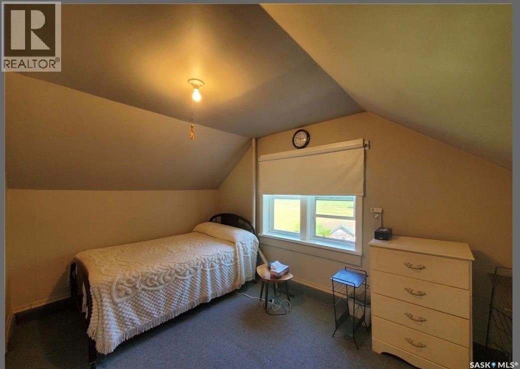 130575 5 Highway, Runnymede, SK - Indoor Photo Showing Bedroom