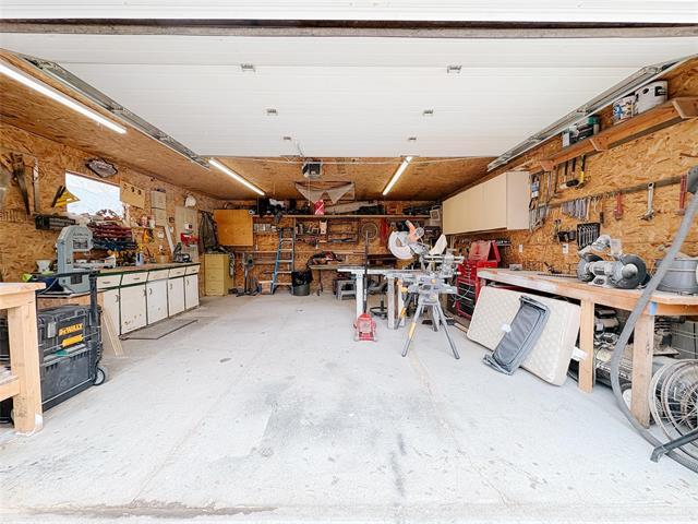 136 Newman Ave, Winnipeg, MB