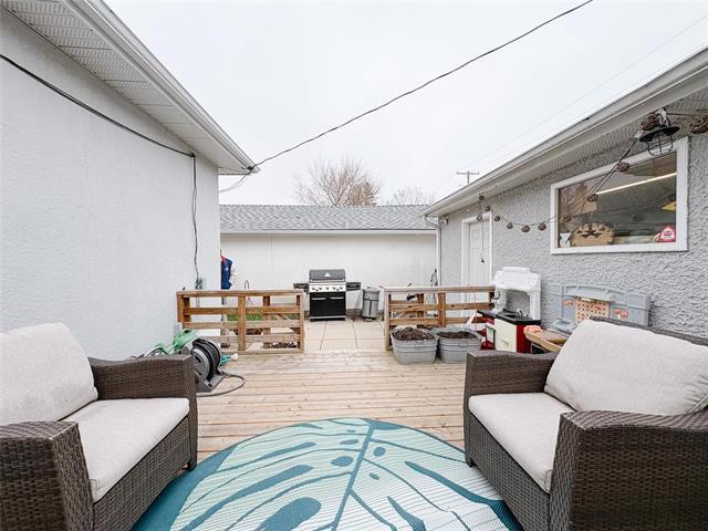 136 Newman Ave, Winnipeg, MB